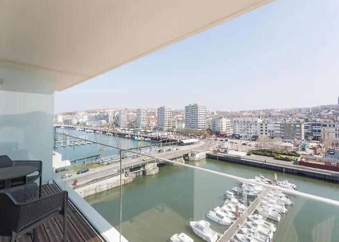Relaxing Riverfront For 6 *