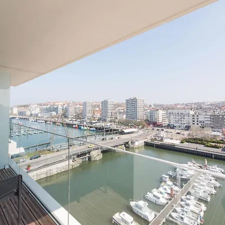 Relaxing Riverfront For 6 *